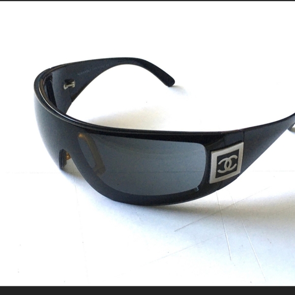 CHANEL 5085 - Picture 3 of 5